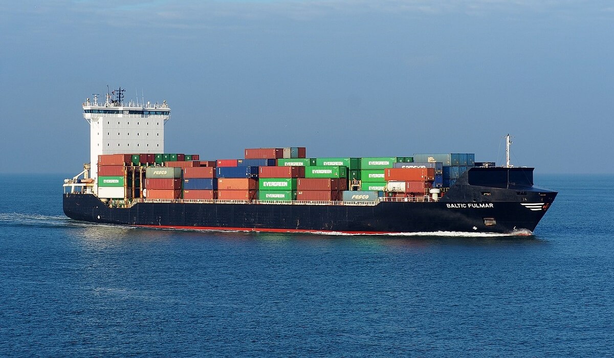 Container ship