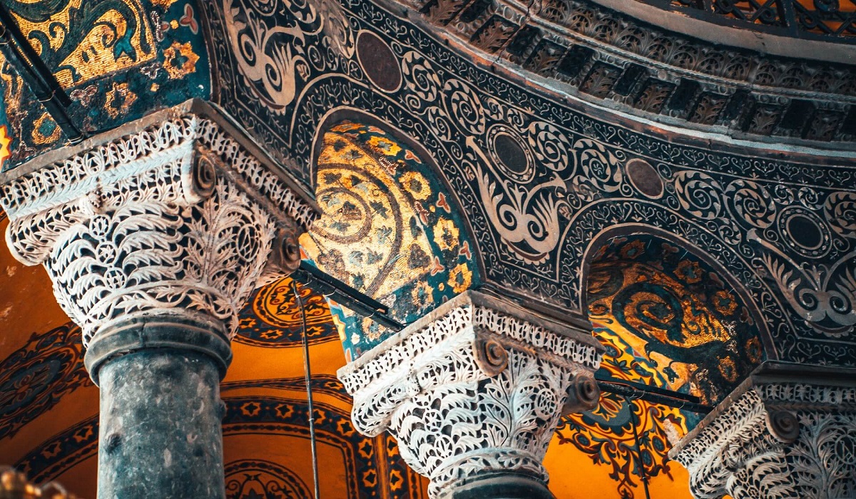 Interior of Ayasofya Hagia Sophia basilica, Istanbul, Turkey