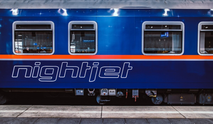 Train of the Austrian company Nightjet