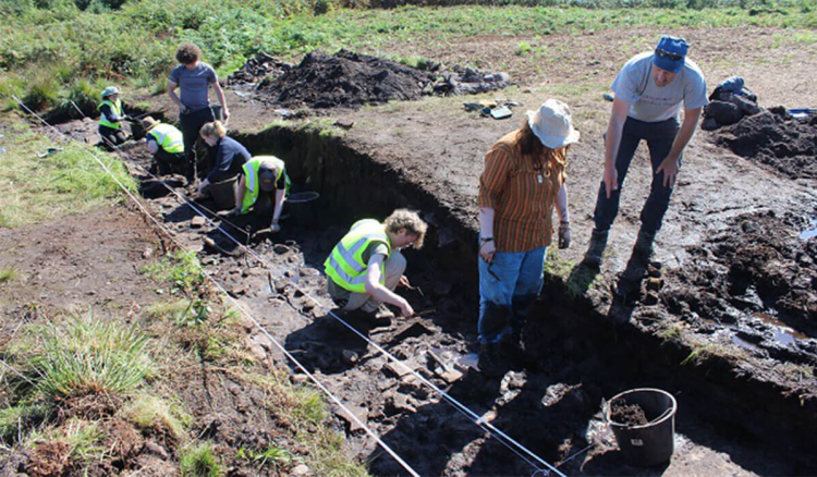Archaeological diggings at the Drumadoon cursus embankment